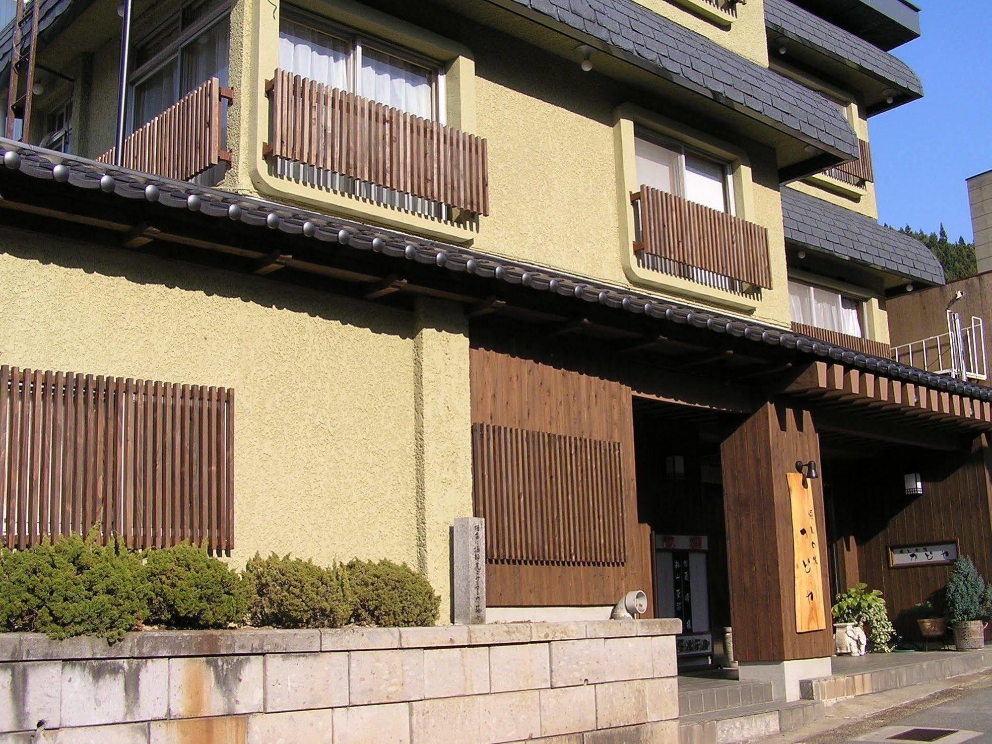 Kadoya Hotel Yamanouchi  Bagian luar foto