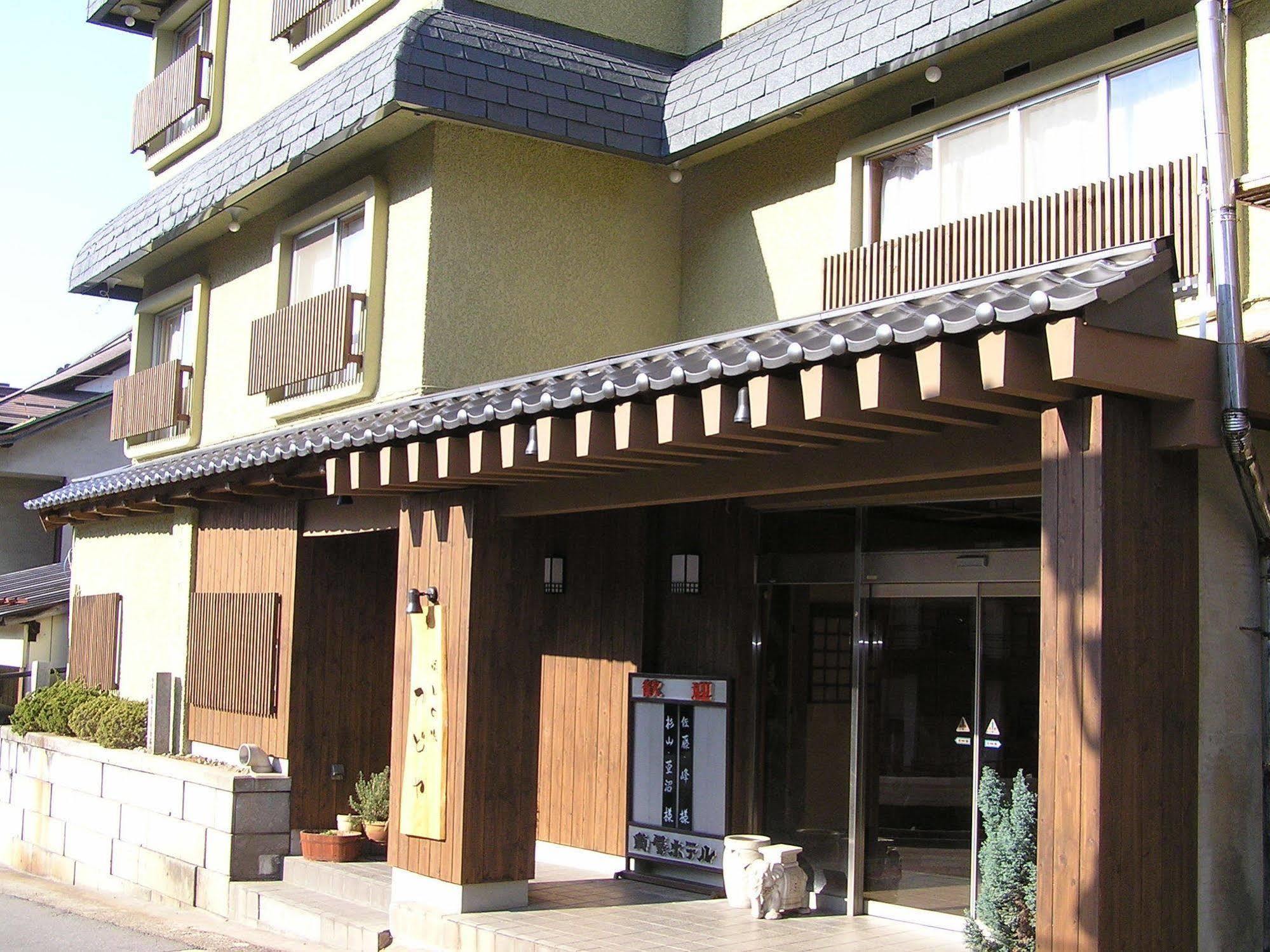 Kadoya Hotel Yamanouchi  Bagian luar foto